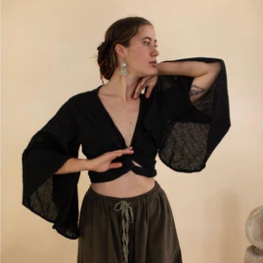 The hemp temple Gaia top